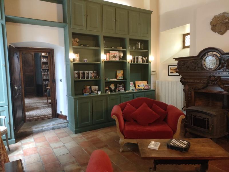 Maison - 746 m² - 15 pièces