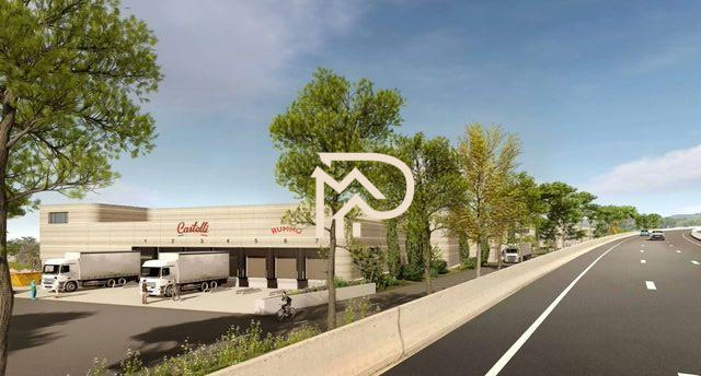 Local d'activités - 5 000 m²