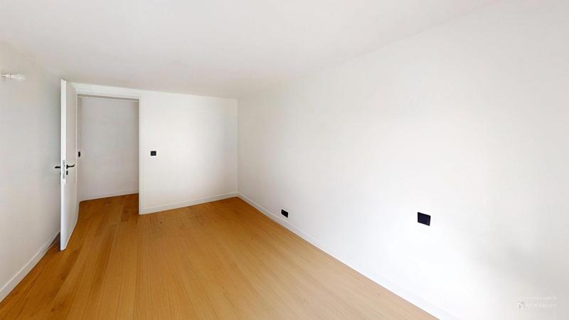 Loft - 100 m² - 4 pièces