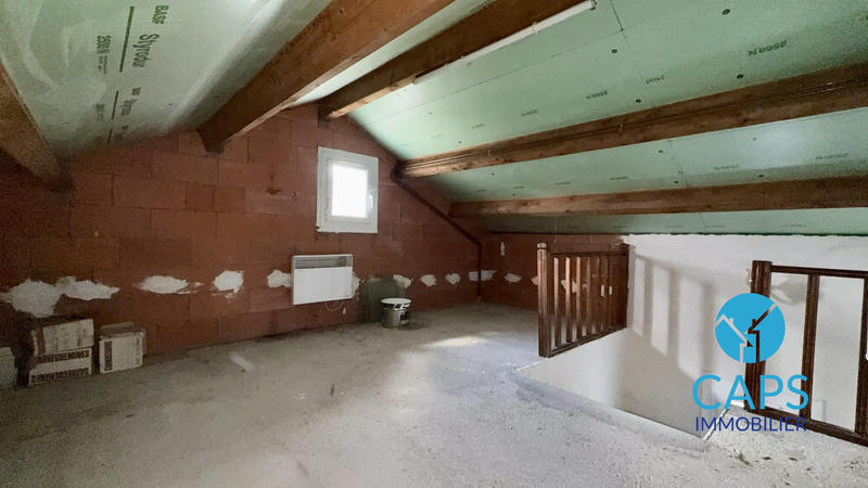 Maison traditionnelle - 140 m² - 7 pièces