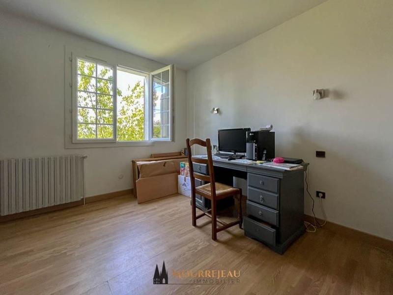 Maison - 191 m² - 10 pièces
