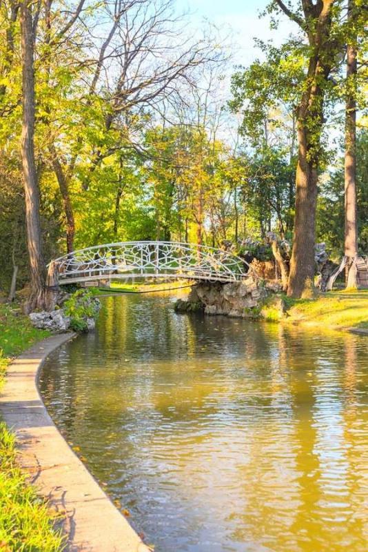 Immeuble - 1 089 m² - 32 pièces