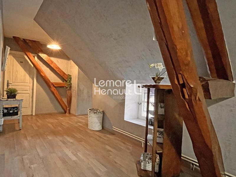 Immeuble - 300 m² - 14 pièces