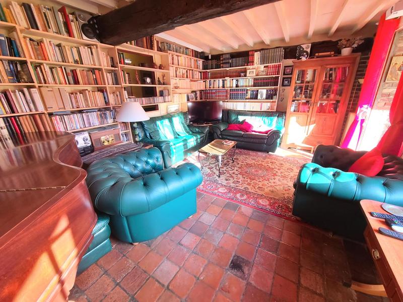 Propriété - 292 m² - 14 pièces