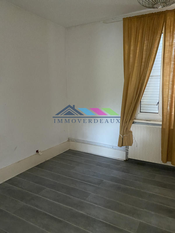 Immeuble - 330 m² - 18 pièces