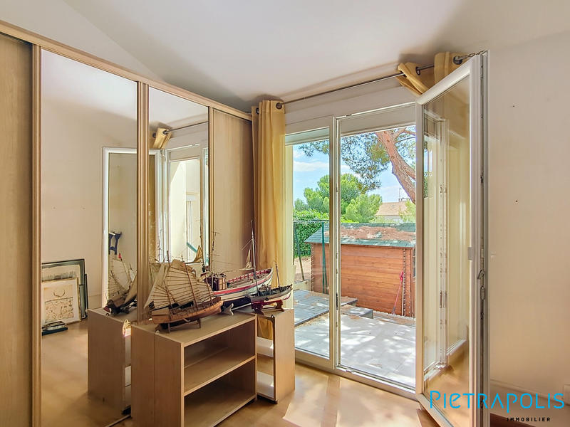 Maison - 98 m² - 4 pièces