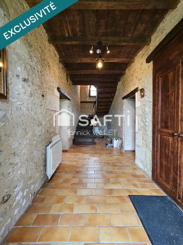 Maison - 150 m² - 8 pièces
