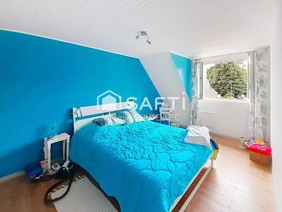 Maison - 94 m² - 5 pièces