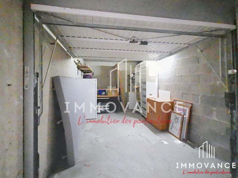 Parking / Garage - 15 m²