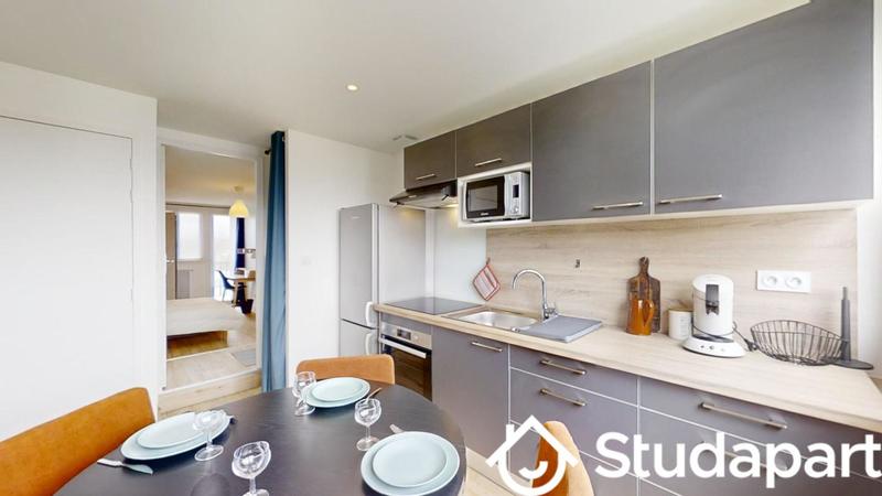 Chambre - 11 m² - 1 pièce