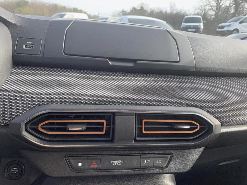 Dacia Sandero TCe 90 - 22 Stepway Confort