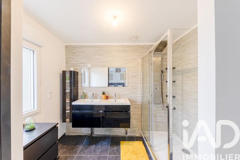 Maison - 113 m² - 7 pièces