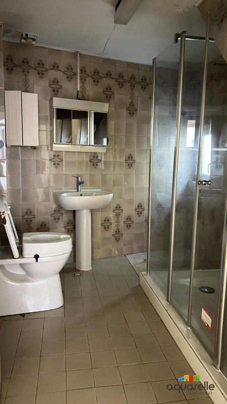 Maison - 90 m² - 3 pièces