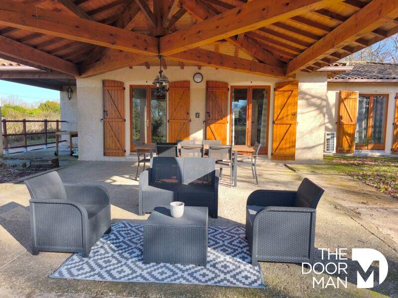 Maison - 102 m² - 5 pièces