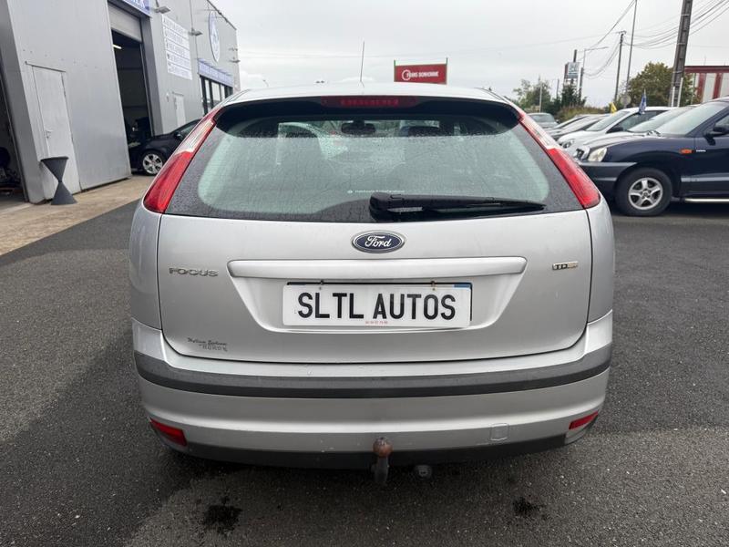 Ford Focus 1.6 Tdci 110 Ch Titanium Garantie 6 Mois / Reprise Possible