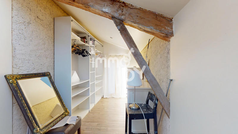 Maison - 308 m² - 6 pièces