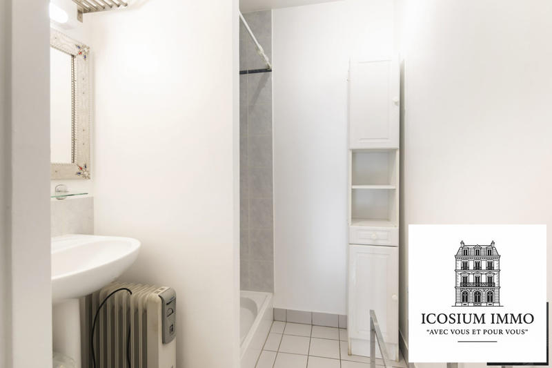 Appartement - 85 m² - 3 pièces