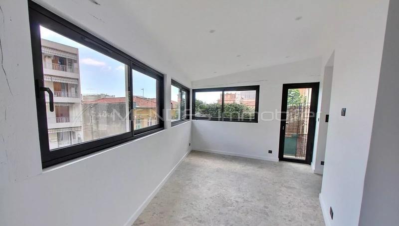 Appartement - 49 m² - 2 pièces