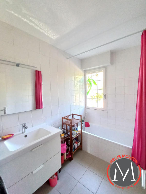 Appartement - 94 m² - 3 pièces