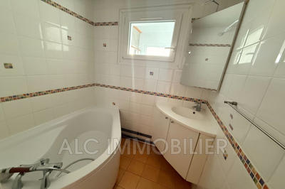 Appartement - 62 m² - 2 pièces