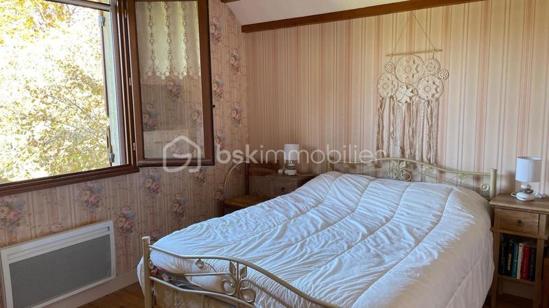 Propriété - 114 m² - 6 pièces