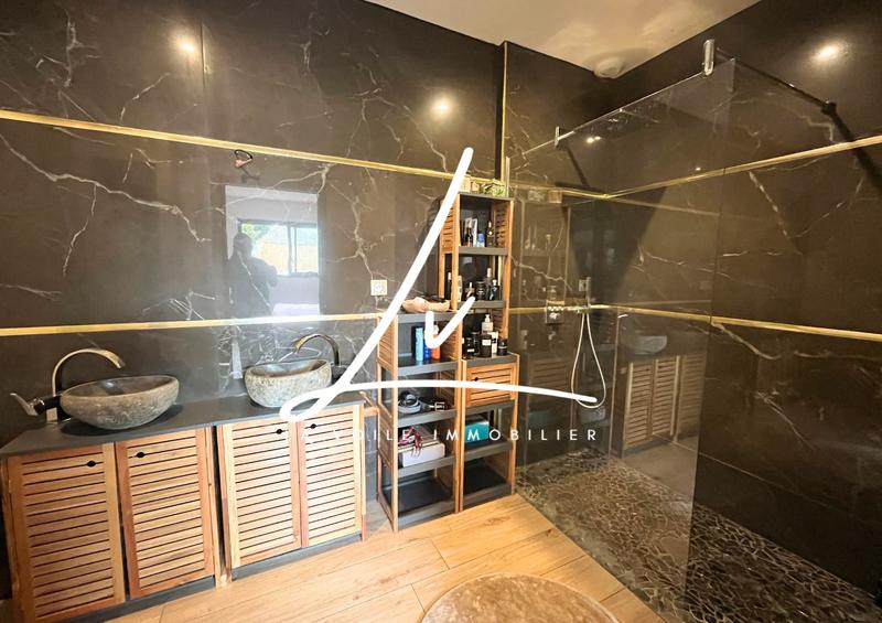 Maison contemporaine - 150 m² - 6 pièces