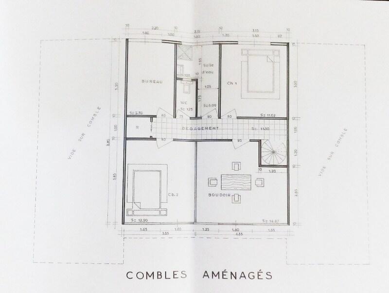 Maison - 230 m² - 8 pièces