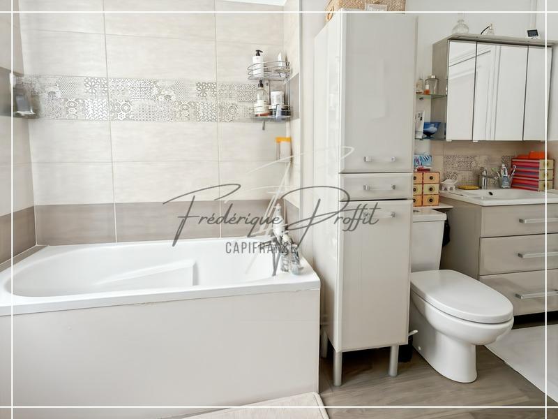 Maison de ville - 104 m² - 5 pièces