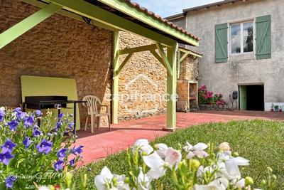 Maison de village - 215 m² - 7 pièces