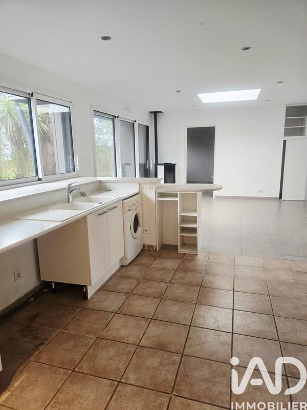 Maison - 94 m² - 4 pièces