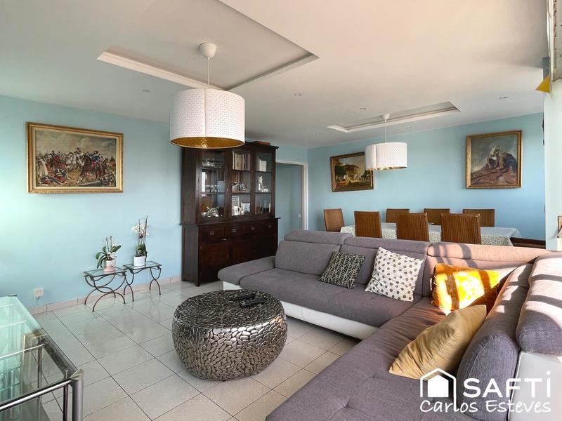 Appartement - 97 m² - 4 pièces