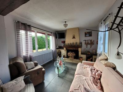 Maison - 104 m² - 5 pièces