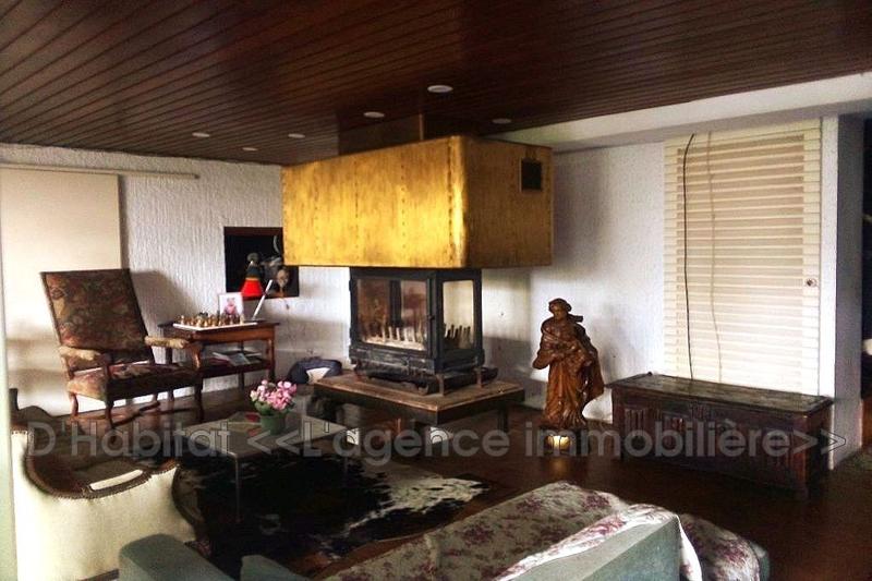 Villa - 264 m² - 6 pièces