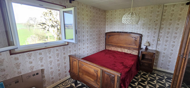 Maison - 79 m² - 6 pièces