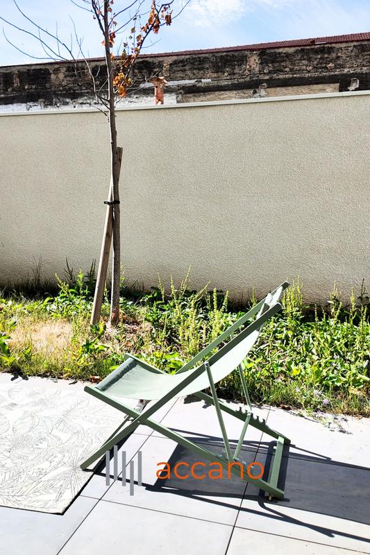 Appartement - 100 m² - 5 pièces