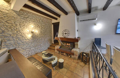 Maison - 180 m² - 7 pièces