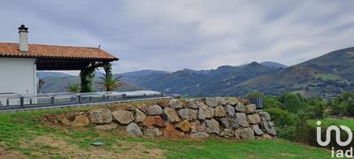 Maison - 206 m² - 6 pièces