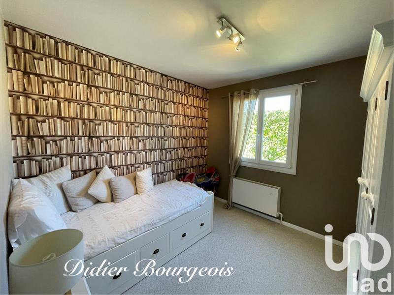 Maison - 185 m² - 8 pièces