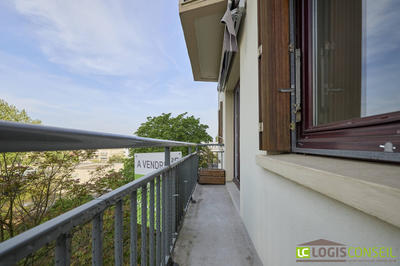 Appartement - 65 m² - 4 pièces