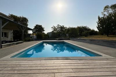 Maison - 307 m² - 10 pièces