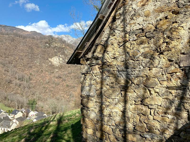 Grange - 120 m² - 2 pièces