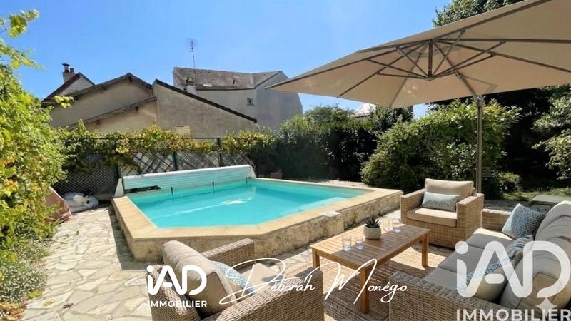 Maison - 380 m² - 11 pièces