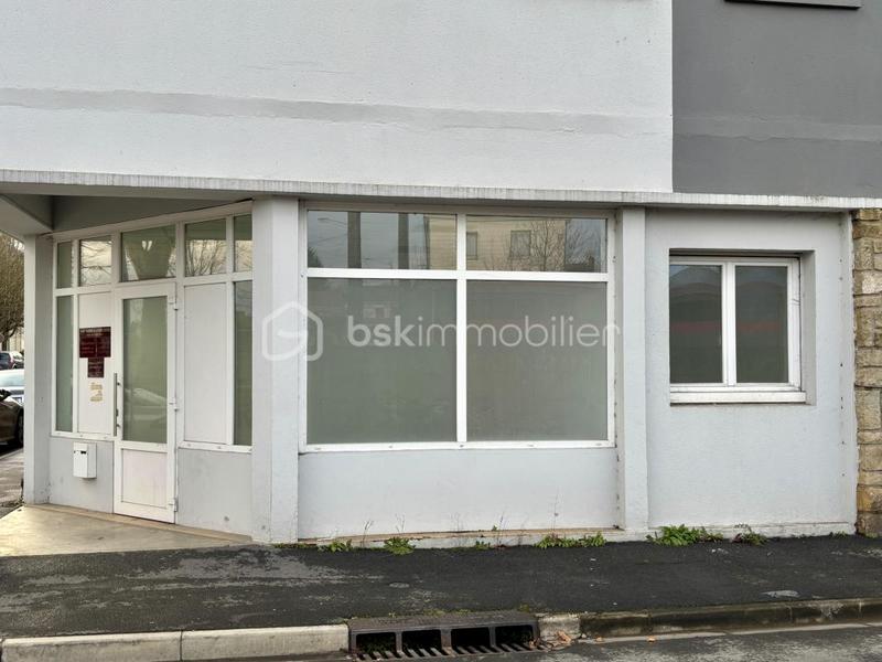 Bureau - 60 m² - 2 pièces