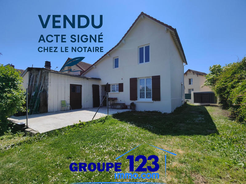 Maison - 99 m² - 4 pièces