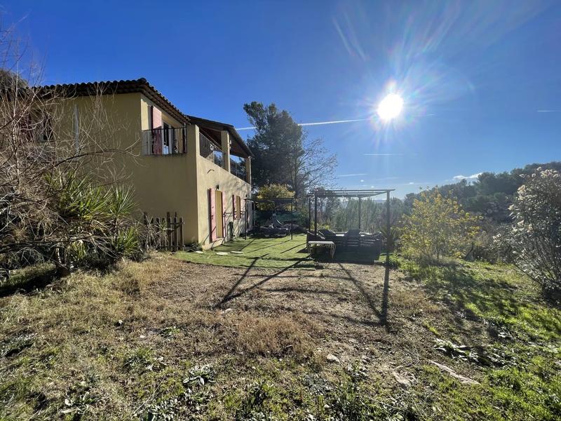 Maison - 135 m² - 5 pièces