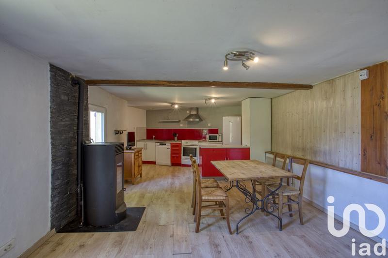 Maison - 200 m² - 5 pièces