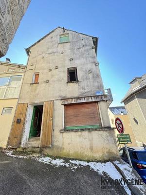 Maison - 70 m² - 5 pièces