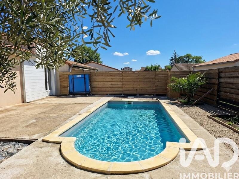 Maison - 83 m² - 4 pièces