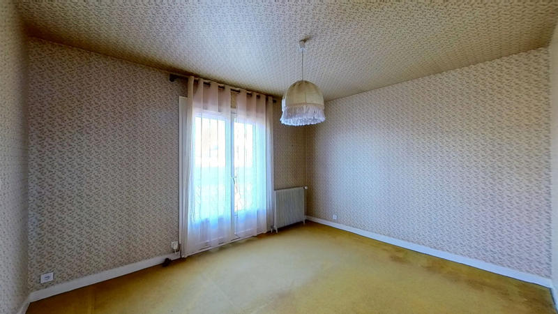 Maison - 138 m² - 5 pièces