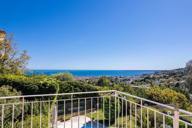 Maison - 153 m² - 6 pièces